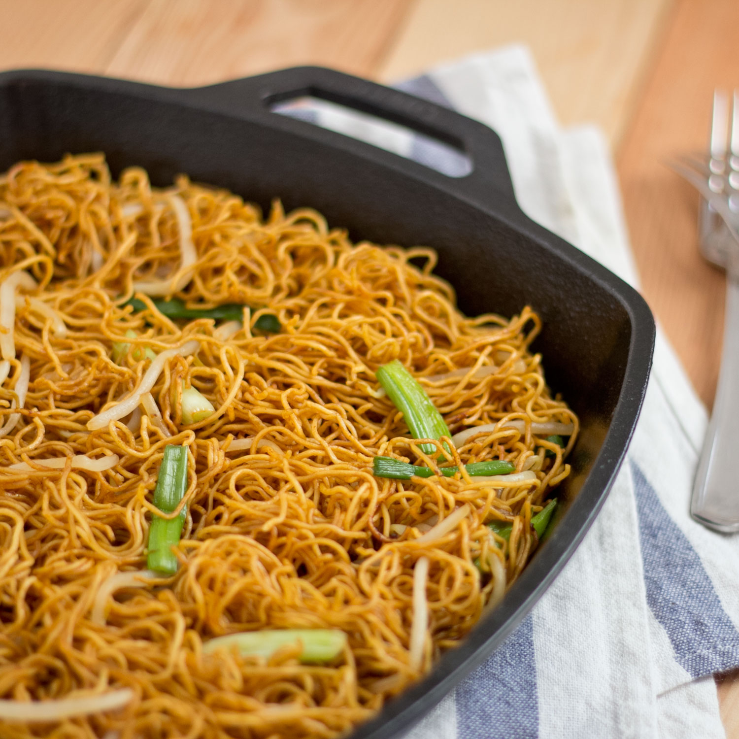 8. Pan-Fried Noodles With Soy Sauce